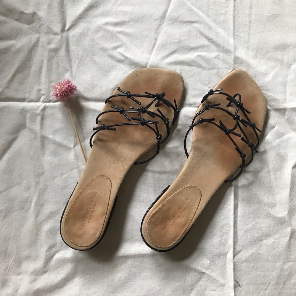 Sold ✖️ Dries Van Noten Knot Kitten Heel Sandals